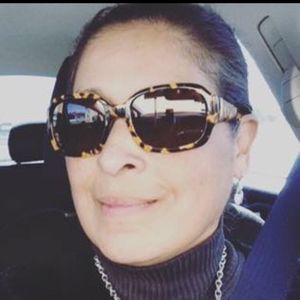 Meet your Posher, Rose